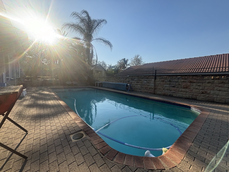 5 Bedroom Property for Sale in Die Heuwel Mpumalanga