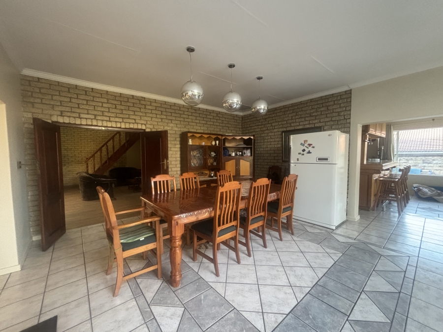 5 Bedroom Property for Sale in Die Heuwel Mpumalanga