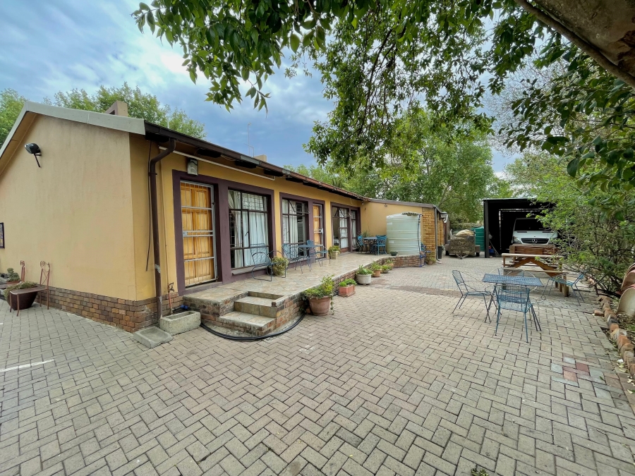 9 Bedroom Property for Sale in Secunda Mpumalanga