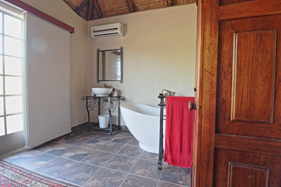 2 Bedroom Property for Sale in Marloth Park Mpumalanga