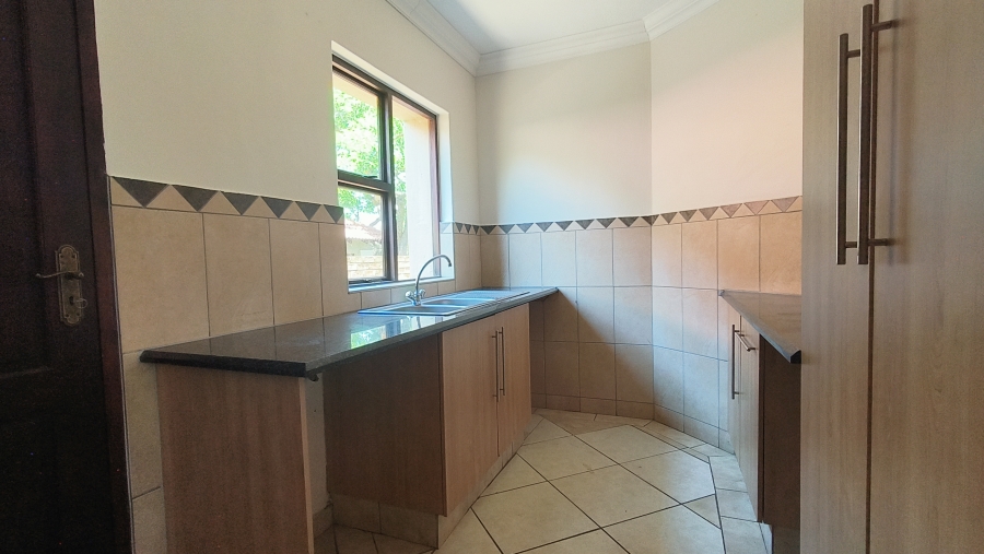 3 Bedroom Property for Sale in Oppikoppi Estate Mpumalanga