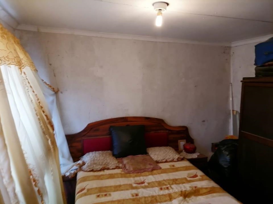 2 Bedroom Property for Sale in Kanyamazane Mpumalanga