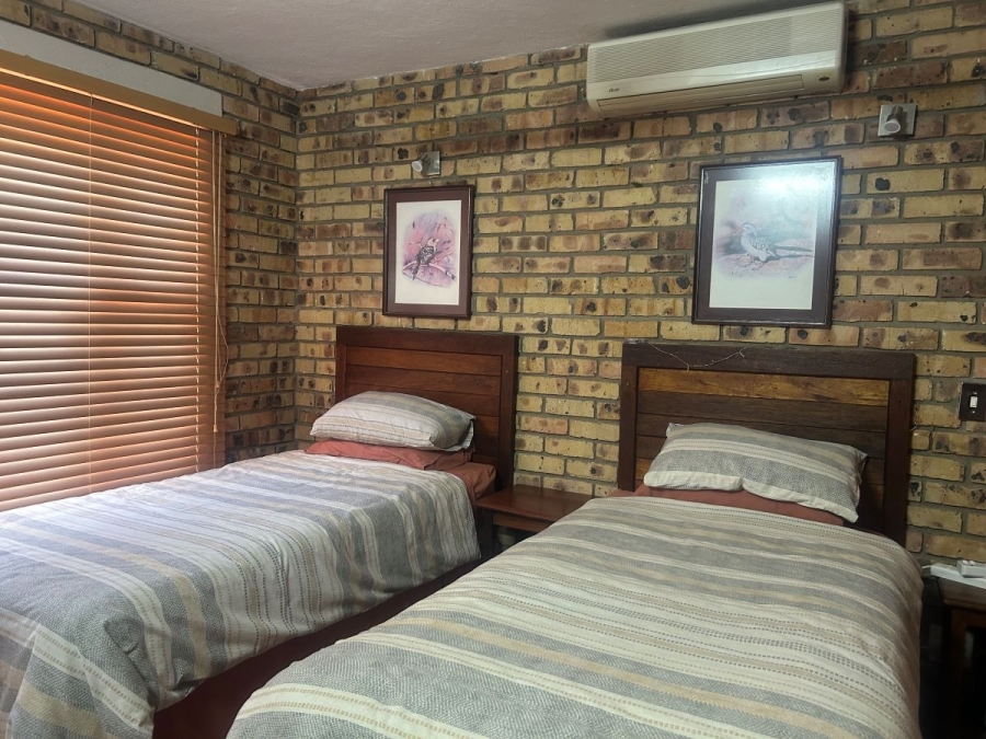 4 Bedroom Property for Sale in Marloth Park Mpumalanga