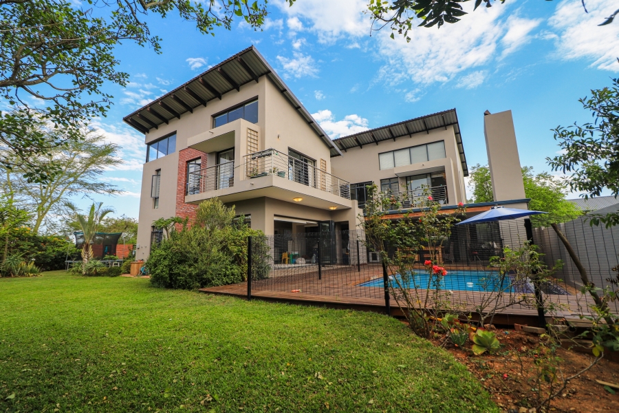 5 Bedroom Property for Sale in The Rest Nature Estate Mpumalanga