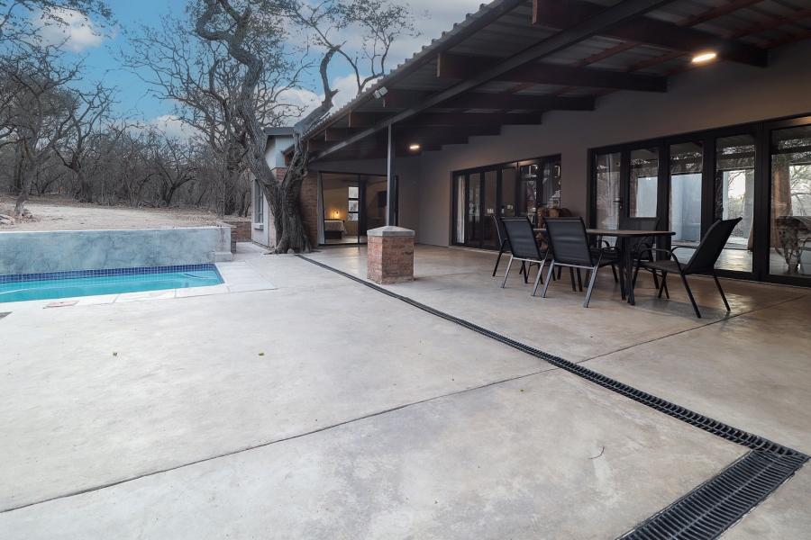 3 Bedroom Property for Sale in Marloth Park Mpumalanga