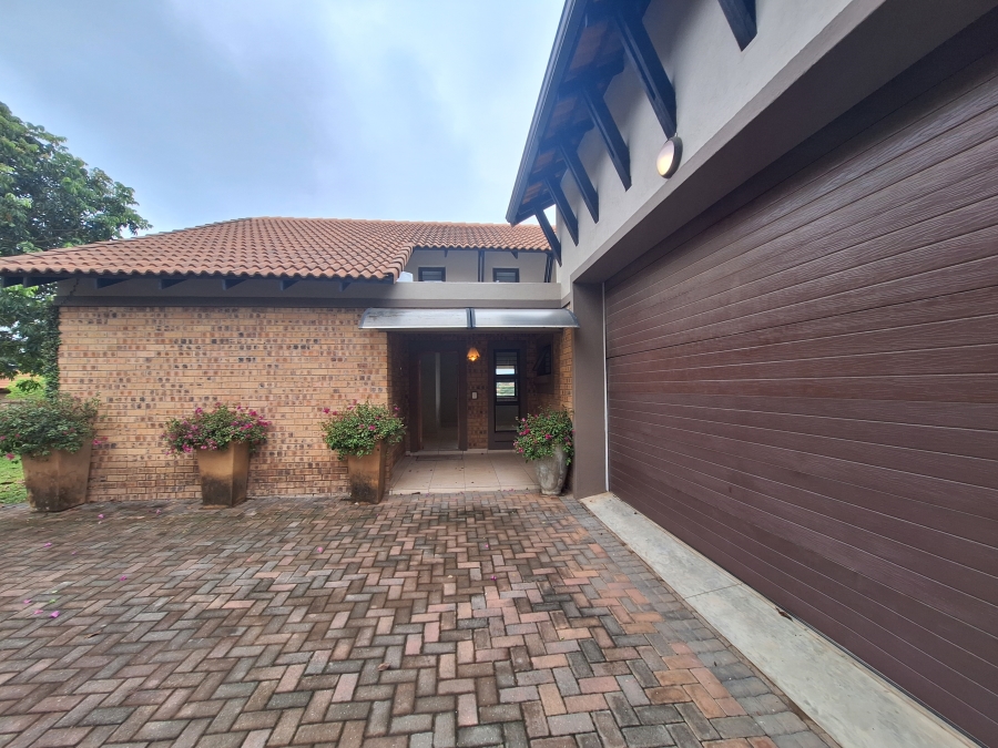 To Let 3 Bedroom Property for Rent in Bateleur Estate Mpumalanga