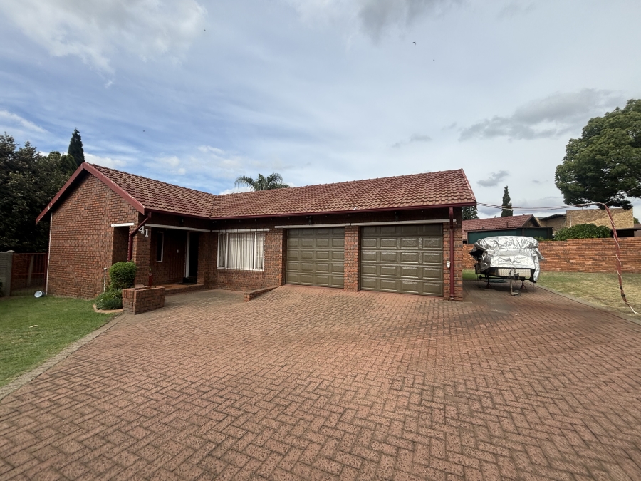 3 Bedroom Property for Sale in Del Judor Ext 4 Mpumalanga