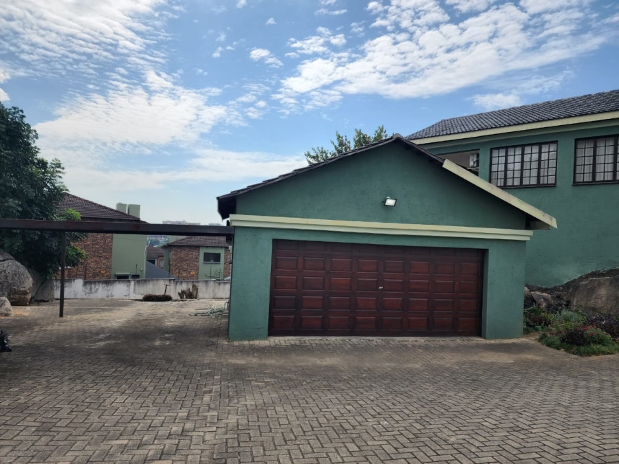 3 Bedroom Property for Sale in Sonheuwel Mpumalanga