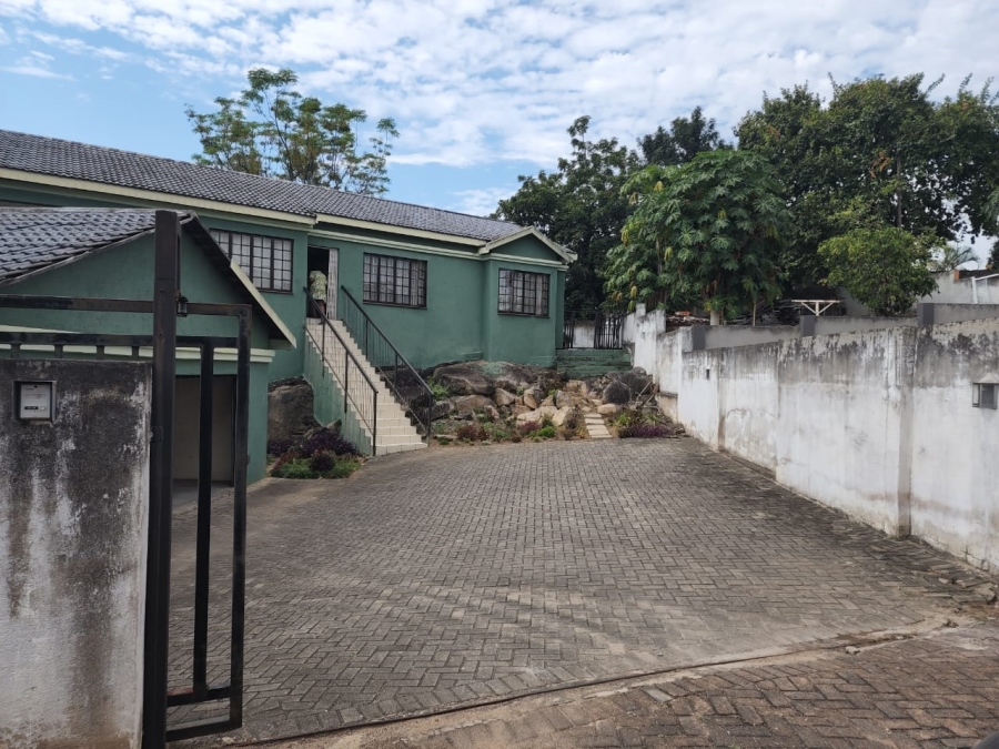 3 Bedroom Property for Sale in Sonheuwel Mpumalanga