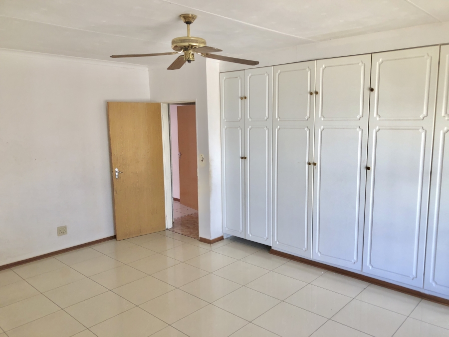 To Let 3 Bedroom Property for Rent in White River Mpumalanga