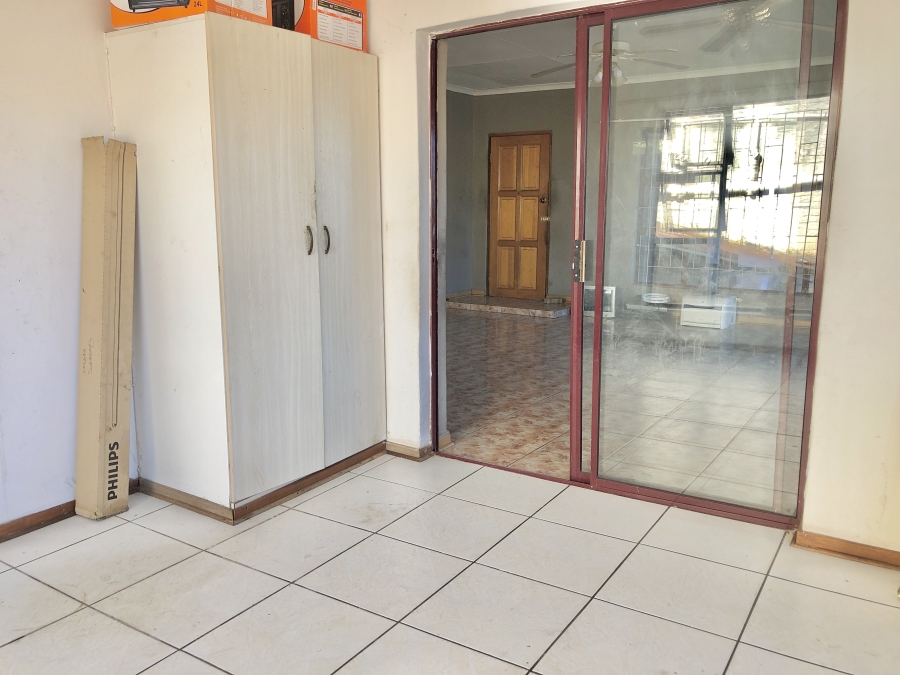 To Let 3 Bedroom Property for Rent in White River Mpumalanga