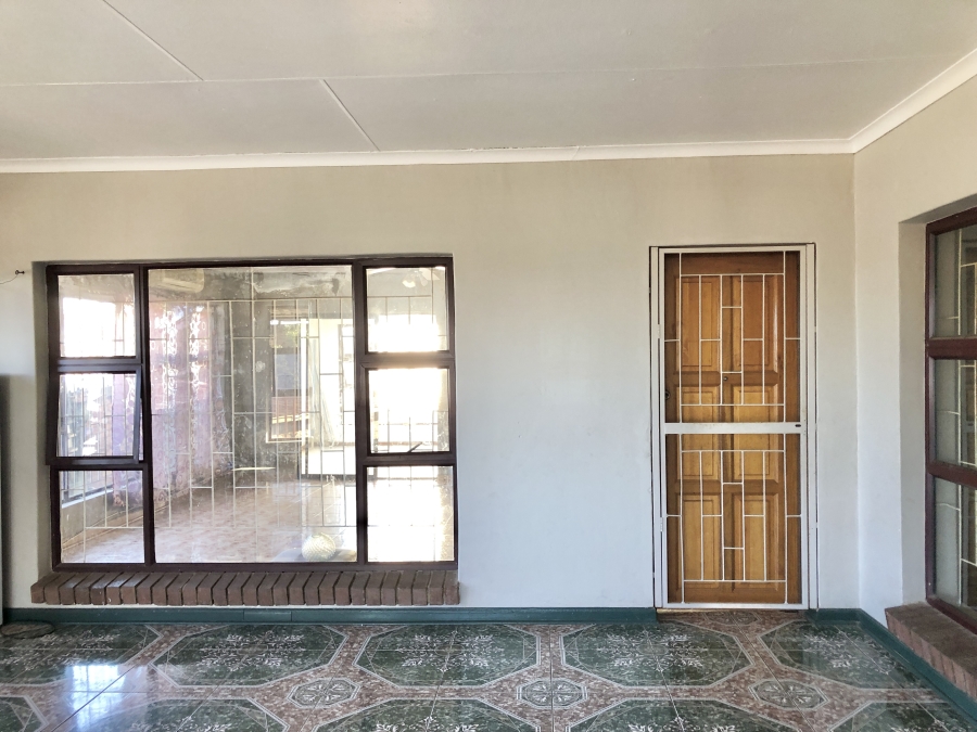 To Let 3 Bedroom Property for Rent in White River Mpumalanga