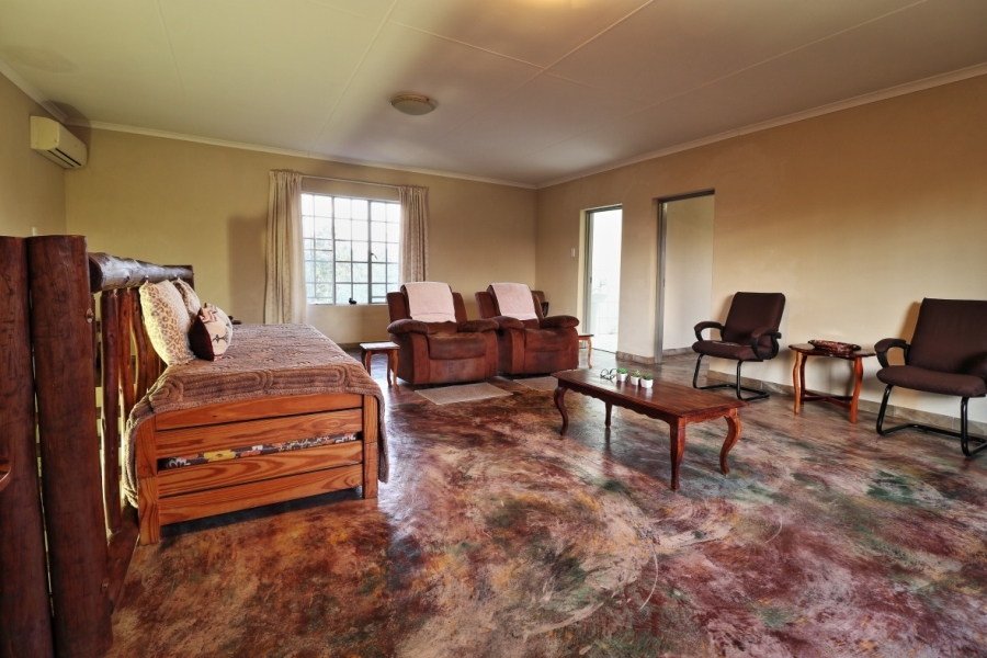 4 Bedroom Property for Sale in Marloth Park Mpumalanga