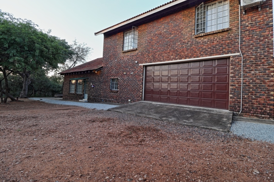 4 Bedroom Property for Sale in Marloth Park Mpumalanga