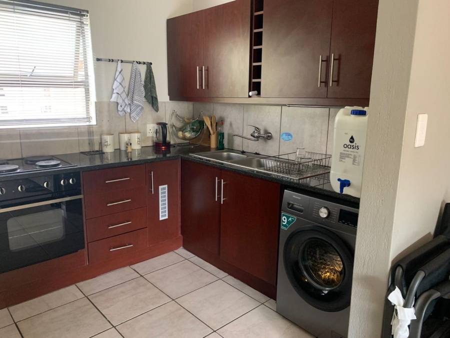 To Let 2 Bedroom Property for Rent in Nelspruit Ext 2 Mpumalanga