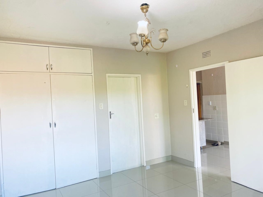 To Let 1 Bedroom Property for Rent in White River Mpumalanga