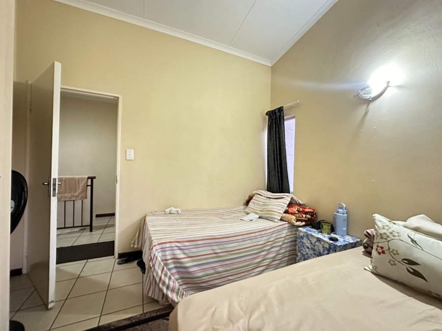 2 Bedroom Property for Sale in Nelspruit Ext 37 Mpumalanga