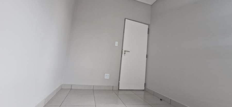 To Let 2 Bedroom Property for Rent in Riverside Industrial Park Mpumalanga