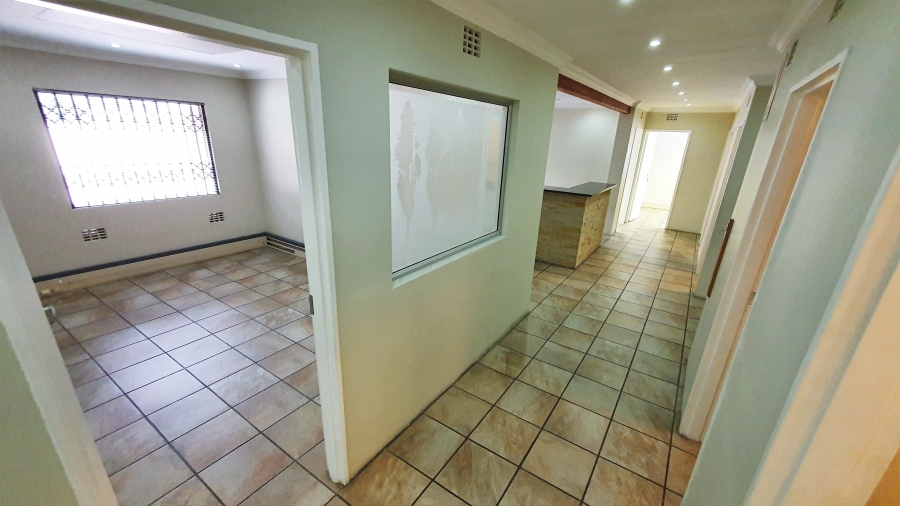 Commercial Property for Sale in Sonheuwel Mpumalanga