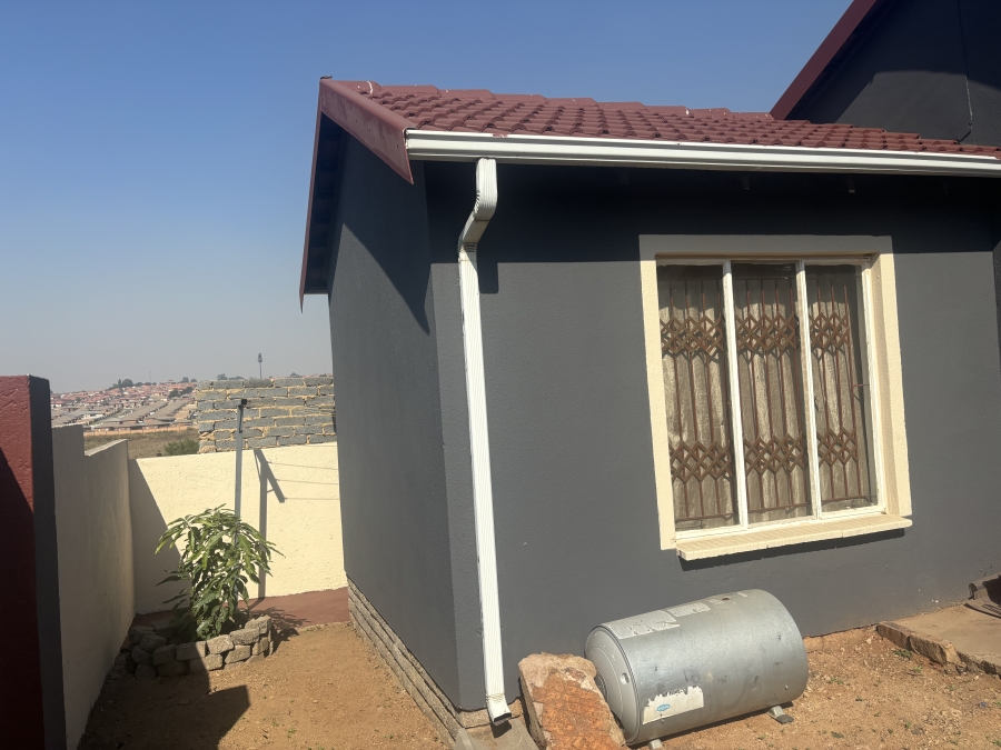 To Let 2 Bedroom Property for Rent in Duvha Park Mpumalanga