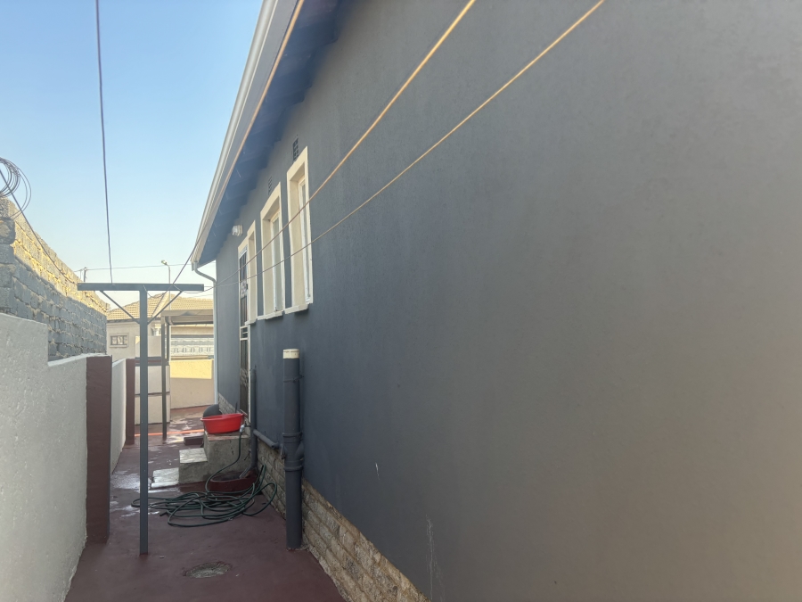 To Let 2 Bedroom Property for Rent in Duvha Park Mpumalanga