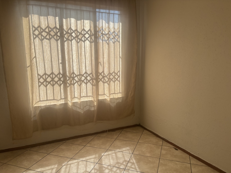 To Let 2 Bedroom Property for Rent in Duvha Park Mpumalanga