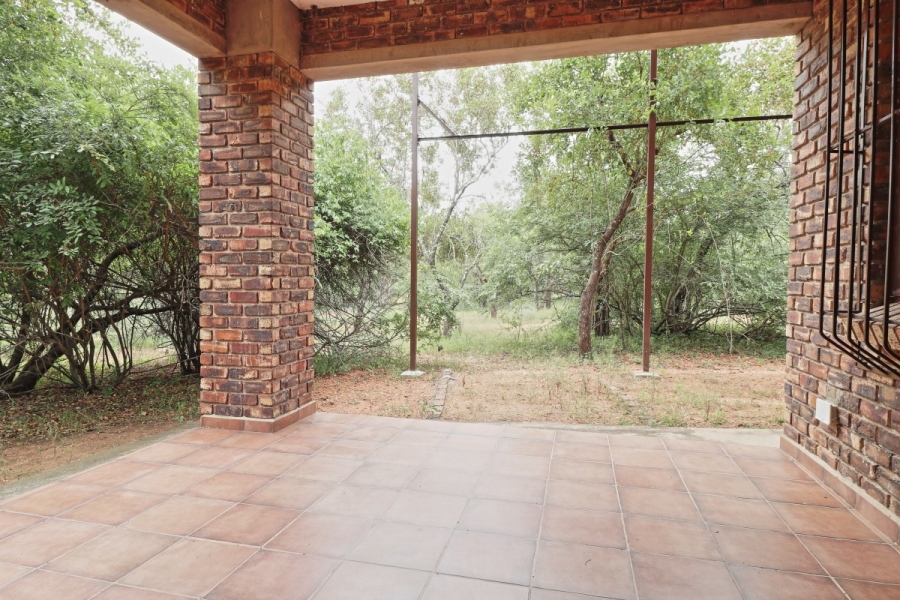 4 Bedroom Property for Sale in Marloth Park Mpumalanga