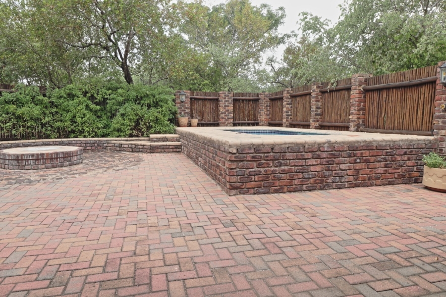 4 Bedroom Property for Sale in Marloth Park Mpumalanga