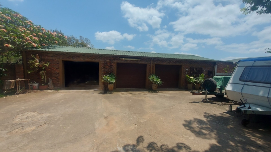 6 Bedroom Property for Sale in Nelspruit Rural Mpumalanga