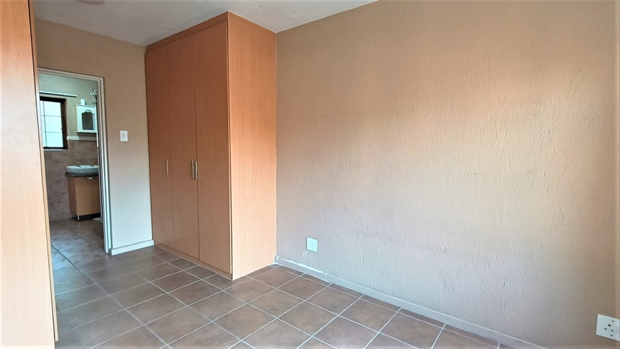 To Let 3 Bedroom Property for Rent in Sonheuwel Ext 1 Mpumalanga