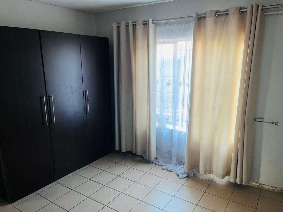 To Let 2 Bedroom Property for Rent in Stonehenge Ext 1 Mpumalanga