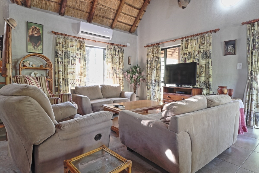 2 Bedroom Property for Sale in Marloth Park Mpumalanga