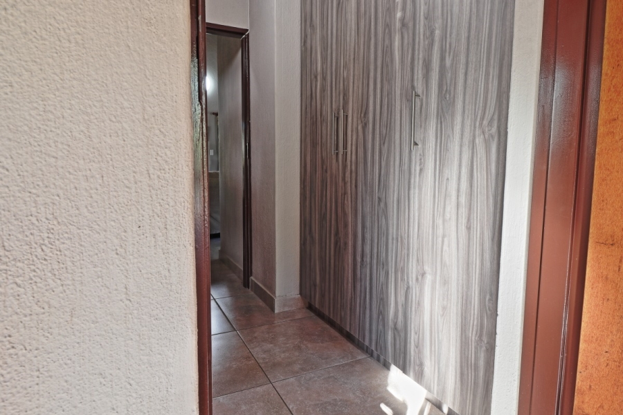 2 Bedroom Property for Sale in Marloth Park Mpumalanga