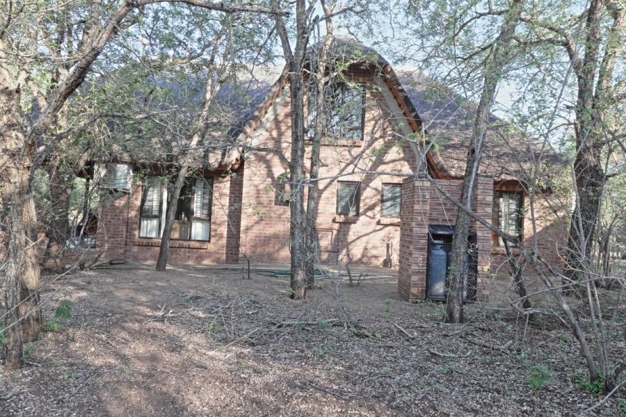 2 Bedroom Property for Sale in Marloth Park Mpumalanga