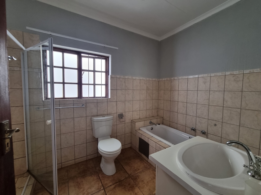 4 Bedroom Property for Sale in White River Mpumalanga