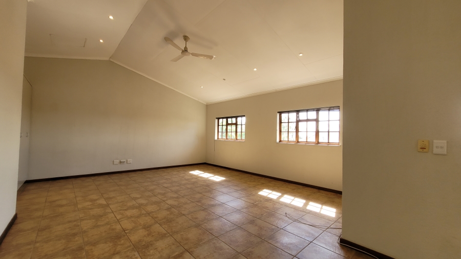 4 Bedroom Property for Sale in White River Mpumalanga