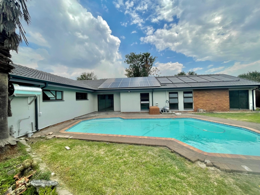 3 Bedroom Property for Sale in Secunda Mpumalanga