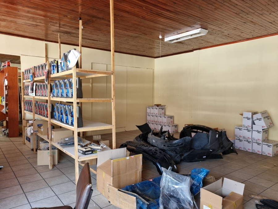 To Let commercial Property for Rent in Sonheuwel Mpumalanga