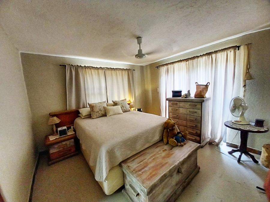 3 Bedroom Property for Sale in Marloth Park Mpumalanga