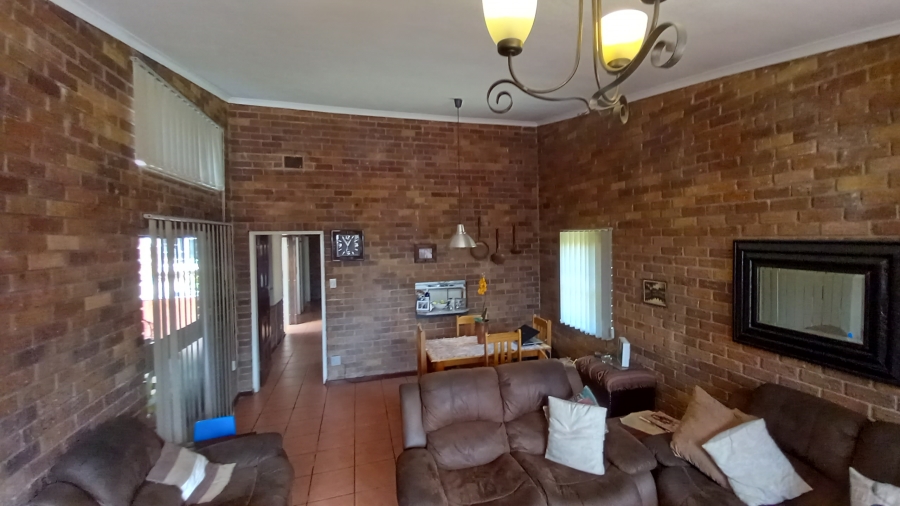 2 Bedroom Property for Sale in Secunda Mpumalanga