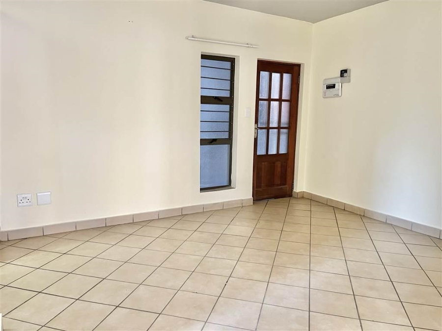 To Let 2 Bedroom Property for Rent in Sonheuwel Mpumalanga