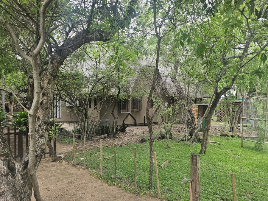 3 Bedroom Property for Sale in Marloth Park Mpumalanga