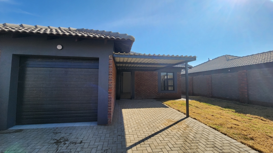 To Let 2 Bedroom Property for Rent in Secunda Mpumalanga