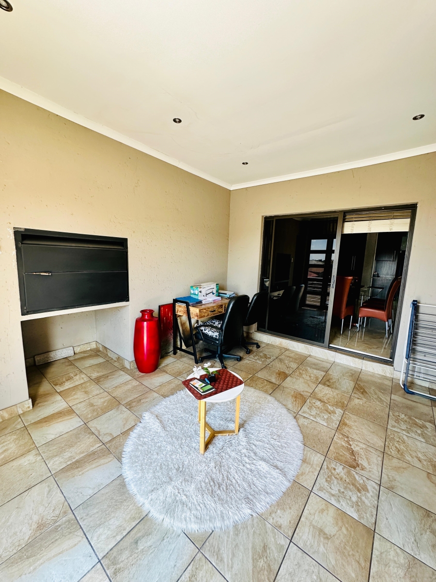 4 Bedroom Property for Sale in Model Park Mpumalanga