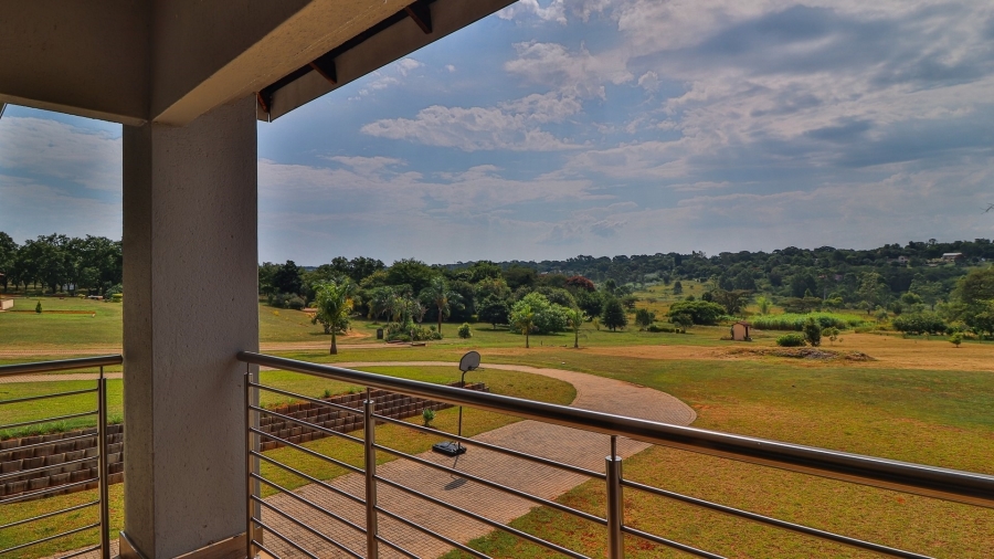 6 Bedroom Property for Sale in White River Mpumalanga