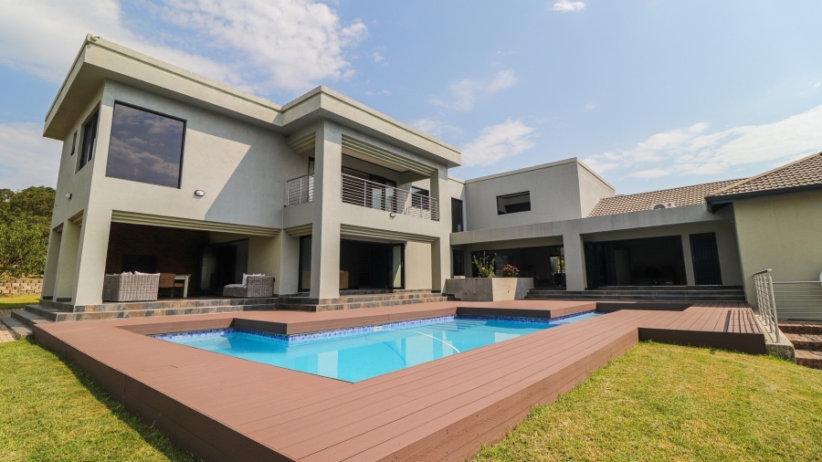 6 Bedroom Property for Sale in White River Mpumalanga