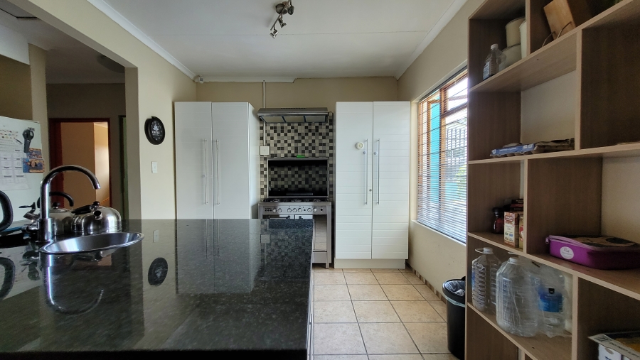 4 Bedroom Property for Sale in West Acres Ext 13 Mpumalanga