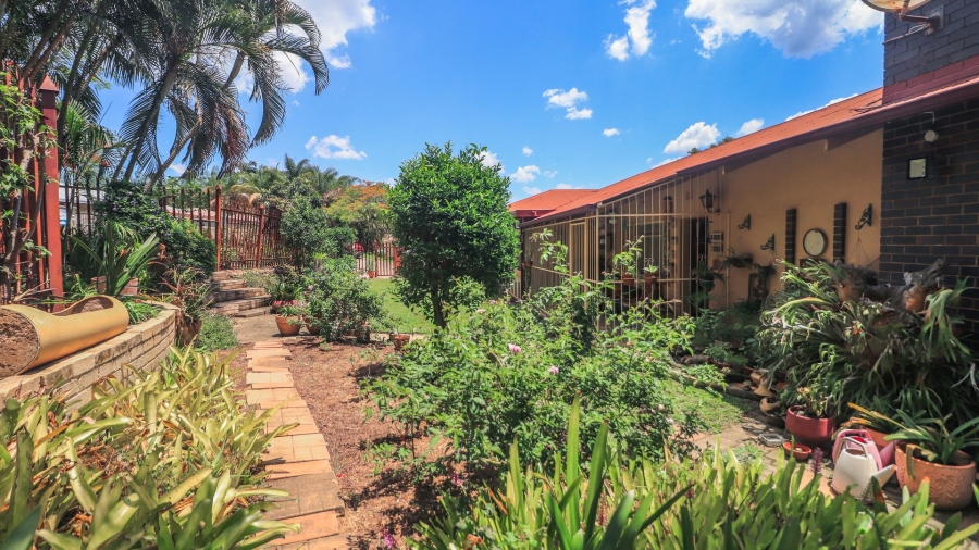 4 Bedroom Property for Sale in Nelspruit Ext 4 Mpumalanga