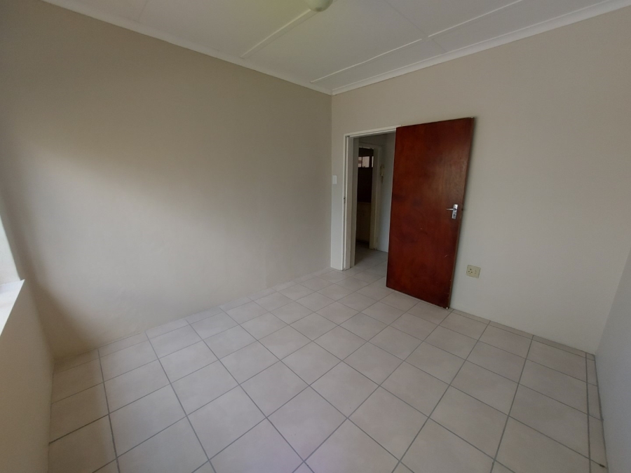 To Let 2 Bedroom Property for Rent in White River Mpumalanga