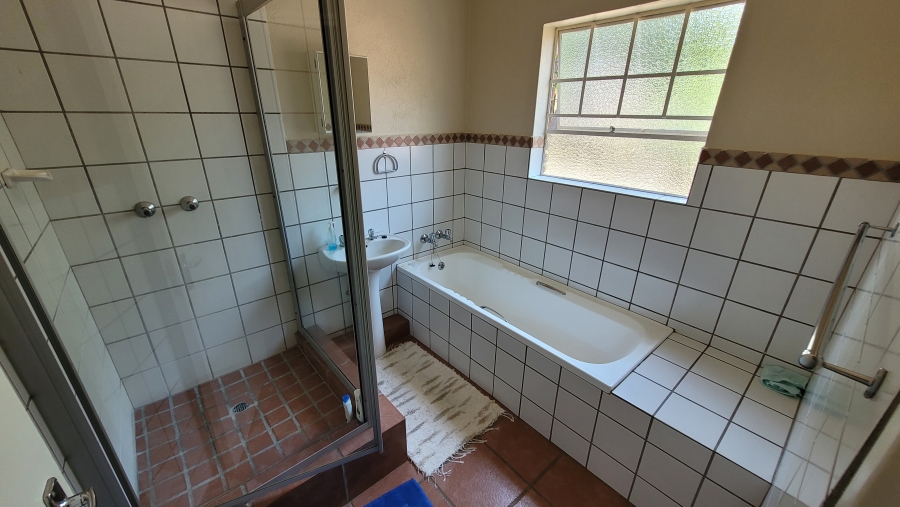 3 Bedroom Property for Sale in Nelspruit Ext 22 Mpumalanga